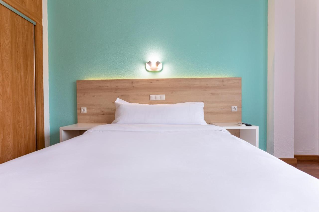 Hotel Torremolinos Centro By Croma エクステリア 写真